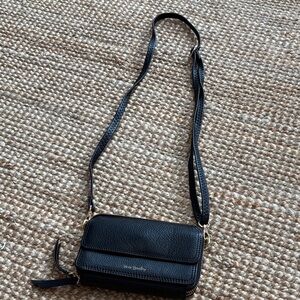 Vera Bradley Elegant Black Crossbody Bag